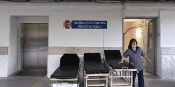 Το τμήμα επειγόντων περιστατικών του νοσοκομείου «Ευαγγελισμός» (φωτ. αρχείου: EUROKINISSI/Γιάννης Λιάκος/POOL)