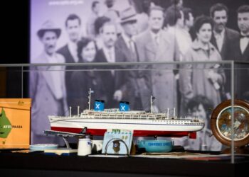 Κειμήλια από την εποχή του μεγάλου κύματος της ελληνικής μετανάστευσης στην Αυστραλία (φωτ.: neoskosmos.com)