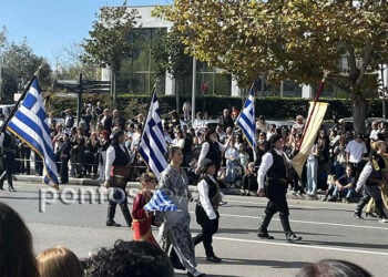 Στη στρατιωτική παρέλαση της Θεσσαλονίκης, 28 Οκτωβρίου 2025 (φωτ.: Χαρά Κουρκουρίκη)