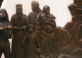 Λεπτομέρεια από το μνημείο που κλάπηκε από το Πέραμα το 2012 (πηγή: Δήμος Περάματος)