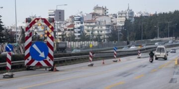 Έργα στην περιφερειακή οδό της Θεσσαλονίκης (φωτ. αρχείου: ΜΟΤΙΟΝΤΕΑΜ/Βασίλης Βερβερίδης)