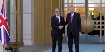 Ο Ρετζέπ Ταγίπ Ερντογάν υποδέχθηκε στην Άγκυρα τον Κιρ Στάρμερ (φωτ.: Χ/Recep Tayyip Erdoğan)