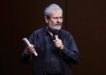 Ο Νίνος Φενέκ Μικελίδης (φωτ.: ΑΠΕ-ΜΠΕ/Χάρης Ακριβιάδης)