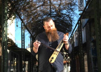 Ο Αναστάσιος Πετρόπουλος (πηγή: YouTube / 
Αναστάσιος Πετρόπουλος)