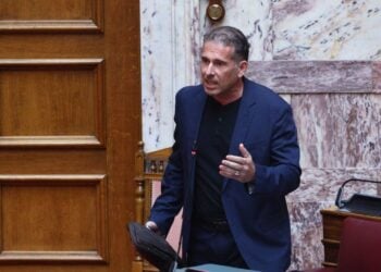 Ο μέχρι σήμερα βουλευτής της Πλεύσης Ελευθερίας Διαμαντής Καραναστάσης (φωτ.: Γιάννης Παναγόπουλος/EUROKINISSI)