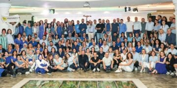 Η οικογένεια του «Horonevi» (πηγή: facebook.com/AclanSezerGenc)