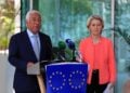Ο πρόεδρος του Ευρωπαϊκού Συμβουλίου Αντόνιο Κόστα και η πρόεδρος της Ευρωπαϊκής Επιτροπής Ούρσουλα φον ντερ Λάιεν στη διάρκεια συνέντευξης Τύπου για το ευρωπαϊκό σχέδιο σχετικά με την ειρήνευση στην Ουκρανία (φωτ.: EPA/Ampe Rogerio)