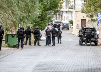 Ισχυρές αστυνομικές δυνάμεις στα Βορίζια Ηρακλείου Κρήτης, Σάββατο 1 Νοεμβρίου 2025 (φωτ.: EUROKINISSI / Στέφανος Ραπάνης)