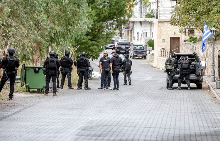 Ισχυρές αστυνομικές δυνάμεις στα Βορίζια Ηρακλείου Κρήτης, Σάββατο 1 Νοεμβρίου 2025 (φωτ.: EUROKINISSI / Στέφανος Ραπάνης)