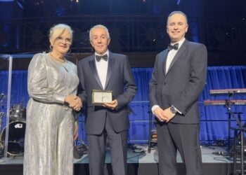 Από αριστερά, η Ευτυχία Πυλαρινού-Πάιπερ, ο Γιάννης Κούστας και ο Νίκος Κατσάνος (φωτ.: Εθνικός Κήρυκας/Χριστόδουλος Αθανασάτος)