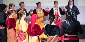 (Φωτ.: facebook.com/PontioiGlyfadas)