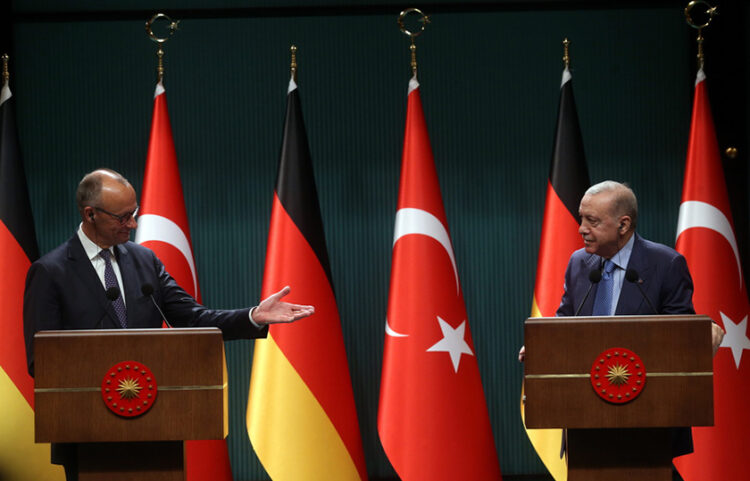 Συνέντευξη Τύπου μετά τη συνάντηση Ερντογάν-Μερτς στην Άγκυρα, 30 Οκτωβρίου 2025 (φωτ.: EPA / Necati Savas)