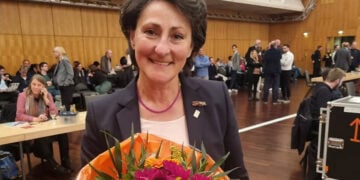 Η Ιωάννα Ζαχαράκη, δεύτερη φορά αντιδήμαρχος Ζόλινγκεν (φωτ.: facebook / Ioanna Zacharaki)