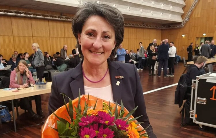 Η Ιωάννα Ζαχαράκη, δεύτερη φορά αντιδήμαρχος Ζόλινγκεν (φωτ.: facebook / Ioanna Zacharaki)