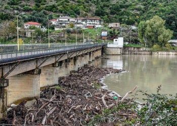 Υπερχείλιση του ποταμού Καλαμά στη Θεσπρωτία (φωτ.: apohxos.gr / EUROKINISSI)
