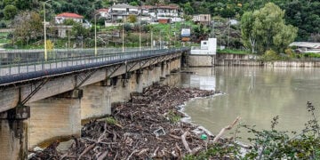 Υπερχείλιση του ποταμού Καλαμά στη Θεσπρωτία (φωτ.: apohxos.gr / EUROKINISSI)