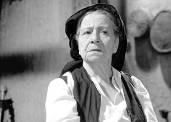 Η Χριστίνα Καλογερίκου στην ταινία «Ο αγαπητικός της βοσκοπούλας» (φωτ.: Φίνος Φιλμ)