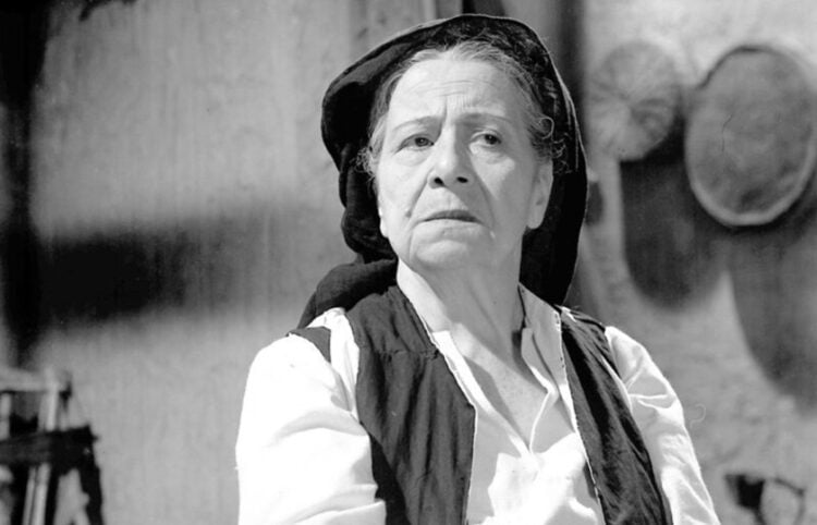 Η Χριστίνα Καλογερίκου στην ταινία «Ο αγαπητικός της βοσκοπούλας» (φωτ.: Φίνος Φιλμ)