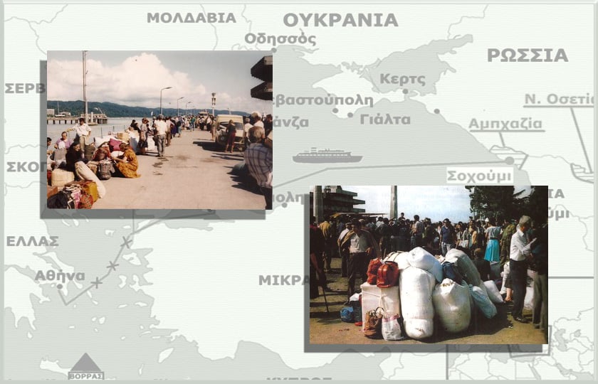 Οι πρόσφυγες στο λιμάνι, και στο φόντο η πορεία του πλοίου της προσφυγιάς (οι φωτογραφίες είναι του Βλάση Αγτζίδη· εικ.: ΧΚ)