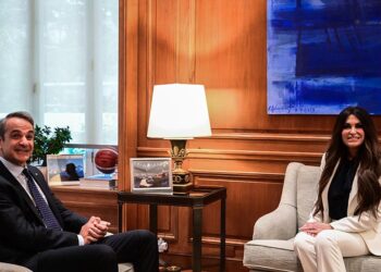 Η Κίμπερλι Γκιλφόιλ στο Μέγαρο Μαξίμου (φωτ.: EUROKINISSI / Τατιάνα Μπόλαρη)