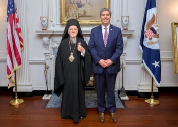 Στιγμιότυπο από συνάντηση που είχαν ο Οικουμενικός Πατριάρχης με τον Μ. Ρήγα τον περασμένο Σεπτέμβριο στις ΗΠΑ (φωτ.: Χ/Michael J. Rigas)