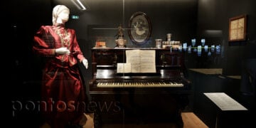 Το πιάνο από την Τραπεζούντα του Πόντου (φωτ.: Κώστας Κατσίγιαννης)