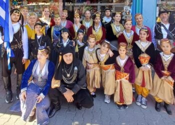 (Φωτ.: facebook/Σύλλογος Ποντίων Καρέα-Βύρωνα)