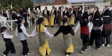 (Φωτ.: facebook/Σύλλογος Ποντίων Ριζοχωρίου «Τοξίδου Ελένη»)