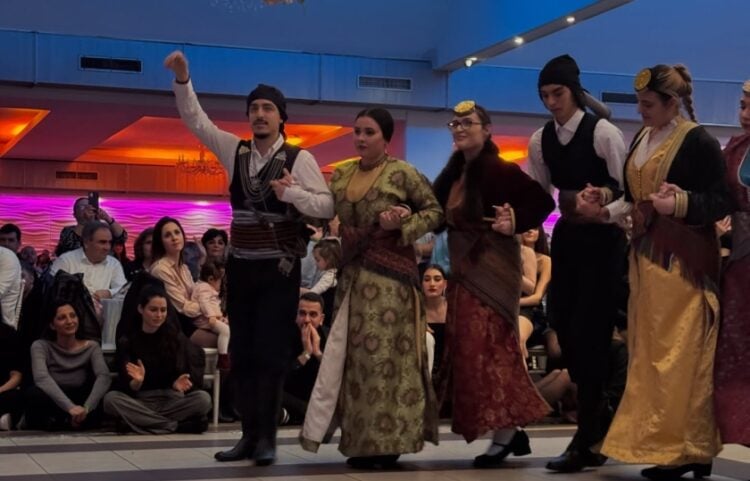 (Φωτ.: facebook/ Σύλλογος Ποντίων Βερολίνου / Verein der Griechen aus Pontos in Berlin e.V.)