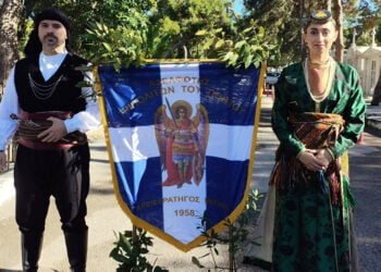 Στο μνημόσυνο για τα 109 χρόνια από τον «καταραμένο Νοέμβριο» για τους Έλληνες της Τρίπολης του Πόντου (φωτ.: Facebook / Vasilis Tsenkelidis)