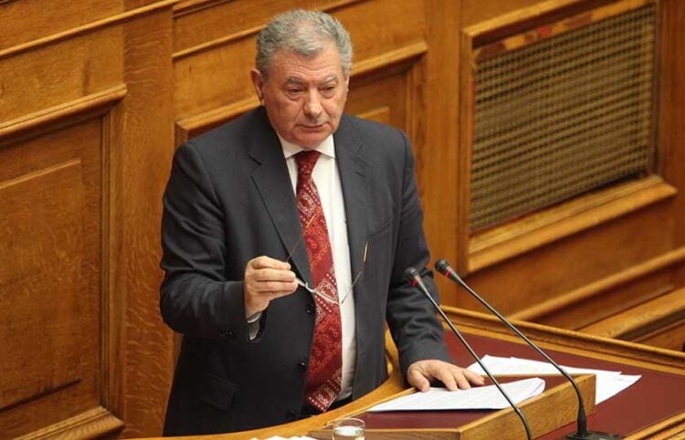 Ο Σήφης Βαλυράκης στη Βουλή, το 2011 (φωτ.: EUROKINISSI / Γιάννης Παναγόπουλος)