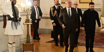 Συνάντηση του Προέδρου της Δημοκρατίας Κώστα Τασούλα με τον Πρόεδρο της Ουκρανίας Βολοντιμίρ Ζελένσκι, στο Προεδρικό Μέγαρο, Κυριακή 16 Νοεμβρίου 2025. (Φωτ.: Κώστας Τζούμας/EUROKINISSI)