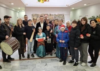 (Πηγή: facebook.com/groups/ΜΟΡΦΩΤΙΚΟΣ ΣΥΛΛΟΓΟΣ ΠΟΝΤΙΩΝ Ν.ΕΒΡΟΥ «ΑΛΕΞΙΟΣ ΚΟΜΝΗΝΟΣ»)