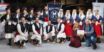 (Πηγή: facebook.com/profile.php?id/ ΜΑΚΕΔΝΟΣ - Εκπολιτιστικός Λαογραφικός Σύλλογος Ωραιοκάστρου)