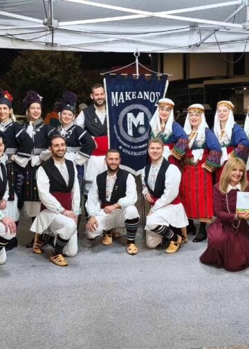 (Πηγή: facebook.com/profile.php?id/ ΜΑΚΕΔΝΟΣ - Εκπολιτιστικός Λαογραφικός Σύλλογος Ωραιοκάστρου)