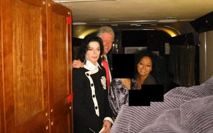 Μία από τις φωτογραφίες που δόθηκαν στη δημοσιότητα (πηγή: US Justice Department)