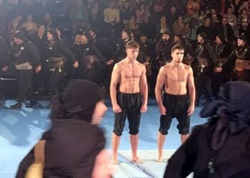 Πυρρίχιος στο 19ο Πανελλαδικό Φεστιβάλ Ποντιακών Χορών της ΠΟΕ στην Καρδίτσα (φωτ: Αλεξία Ιωαννίδου)