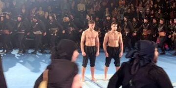 Πυρρίχιος στο 19ο Πανελλαδικό Φεστιβάλ Ποντιακών Χορών της ΠΟΕ στην Καρδίτσα (φωτ: Αλεξία Ιωαννίδου)