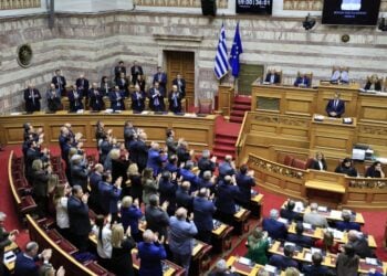 Ο πρωθυπουργός Κυριάκος Μητσοτάκης στη διάρκεια της ομιλίας του στη Βουλή (φωτ.: EUROKINISSI/Γιώργος Κονταρίνης)