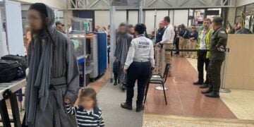 (Φωτ.: x.com/MigracionCol/status/1995644745700474894)