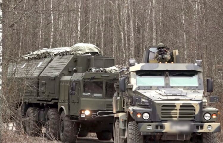 Το ρωσικό πυραυλικό σύστημα Oreshnik σε άγνωστη τοποθεσία στη Λευκορωσία (φωτ.: EPA / Υπουργείο Άμυνας της Ρωσίας)