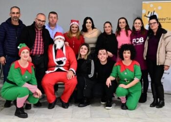 Ο Ποντιακός Σύλλογος Ακρινής σε... χριστουγεννιάτικη διάθεση (φωτ.: instagram/syllogos_akrinhs)