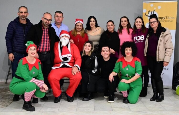 Ο Ποντιακός Σύλλογος Ακρινής σε... χριστουγεννιάτικη διάθεση (φωτ.: instagram/syllogos_akrinhs)