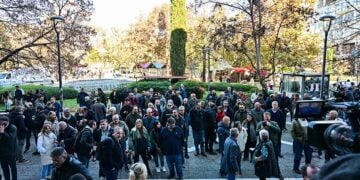 Συγκέντρωση αγροτών από το μπλόκο της Νίκαιας έξω από το Δικαστικό Μέγαρο Λάρισας. Δευτέρα 1 Δεκεμβρίου 2025 (φωτ.: EUROKINISSI)
