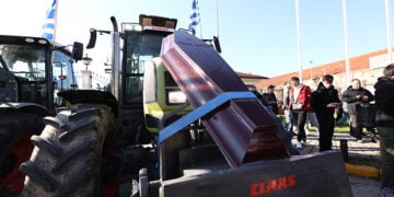 Συλλαλητήριο αγροτών και κτηνοτρόφων στο λιμάνι της Θεσσαλονίκης, Παρασκευή 12 Δεκεμβρίου 2025 (φωτ.: EUROKINISSI / Ραφαήλ Γεωργιάδης)