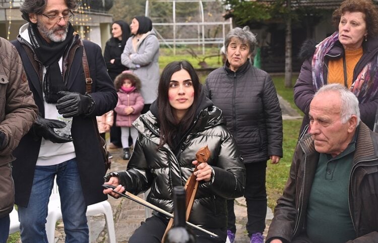 H Μαρία-Σοφία Αραπίδου επίσης στον... φυσικό της χώρο, στον Άγιο Δημήτριο Κοζάνης (φωτ.: Facebook / Tsomakos photography)