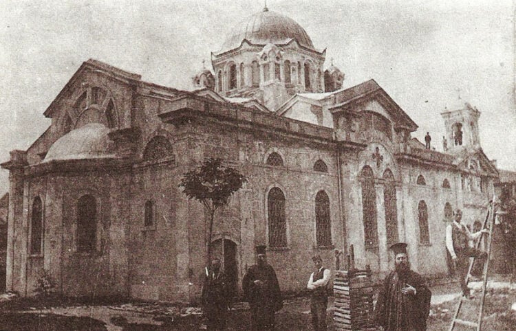 Ο μητροπολιτικός ναός του Αγίου Νικολάου στην Αρτάκη (φωτ.: αρχείο Κώστα Υψηλάντη)