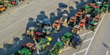 Μπλόκο αγροτών στα Μάλγαρα (φωτ.: EUROKINISSI / Σωτήρης Τρυψάνης)