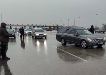 Ιδιοκτήτες γραφείων τελετών στο μπλόκο στα Μάλγαρα, Πέμπτη 4 Δεκεμβρίου 2025 (φωτ.: ΜΟΤΙΟΝΤΕΑΜ)