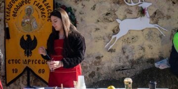 Ο Σύλλογος Ποντίων Έδεσσας γλύκανε την Κυριακή, 28 Δεκεμβρίου 2025 (φωτ.: Facebook / Edessa News / Τρύφωνας Κίτσος)